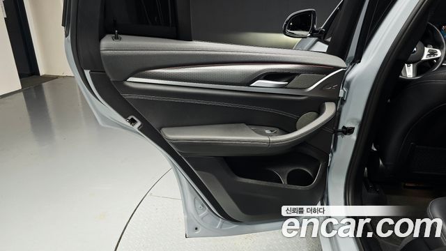 BMW X4 2022 — photo 15