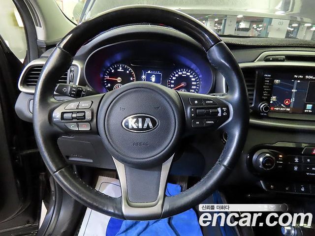 Kia Sorento 2015 — photo 8