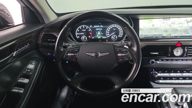 Genesis EQ900 2018 — photo 13