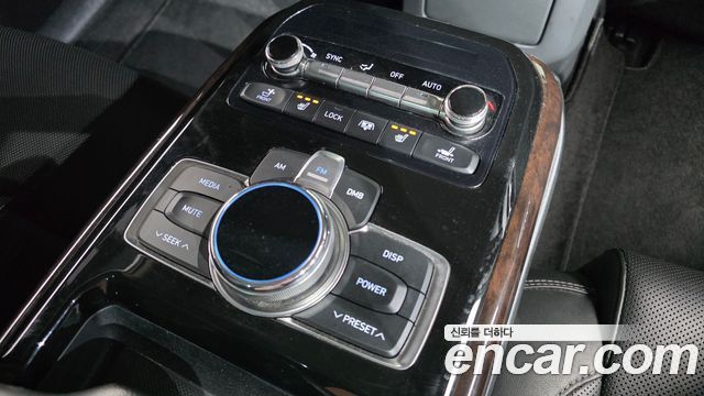 Genesis EQ900 2018 — photo 17