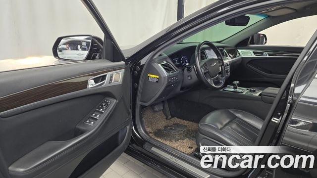 Genesis G80 2019 — photo 13
