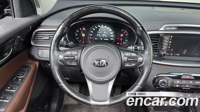 Kia Sorento 2015 — photo 19