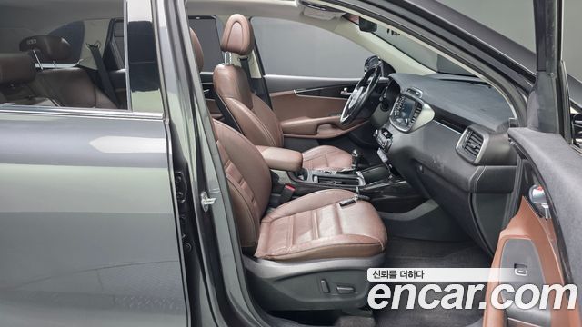 Kia Sorento 2015 — photo 16