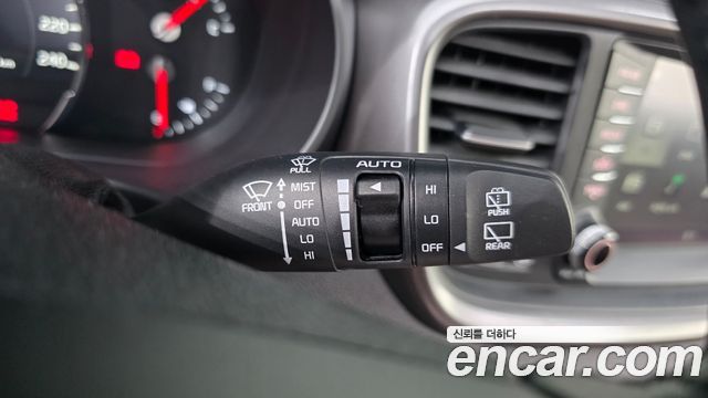 Kia Sorento 2015 — photo 27