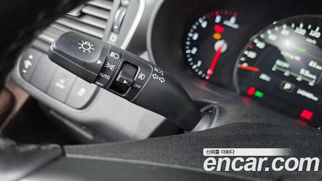 Kia Sorento 2015 — photo 28