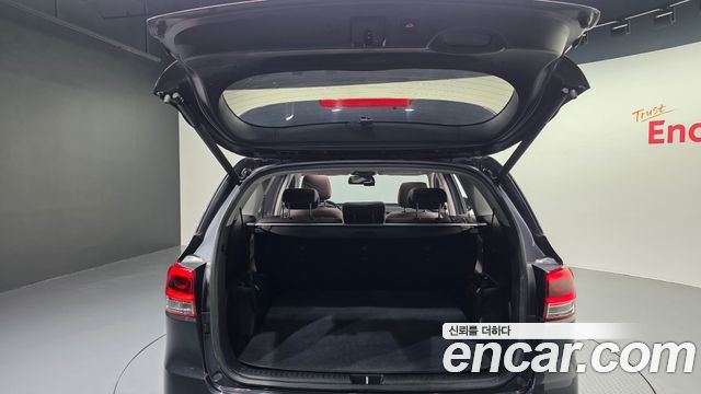 Kia Sorento 2015 — photo 33