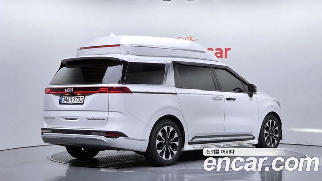 Kia Canival 2021 — photo 2