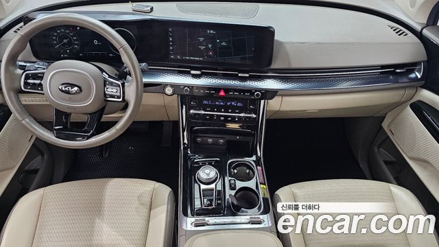 Kia Canival 2021 — photo 10