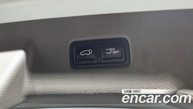 Kia Canival 2021 — photo 26