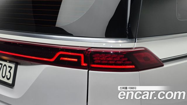Kia Canival 2021 — photo 9