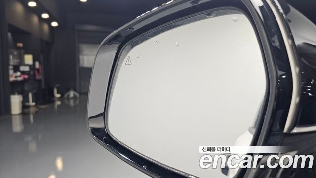 Kia Canival 2021 — photo 31