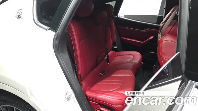 Maserati Levante 2019 — photo 18