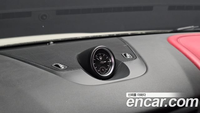 Maserati Levante 2019 — photo 33