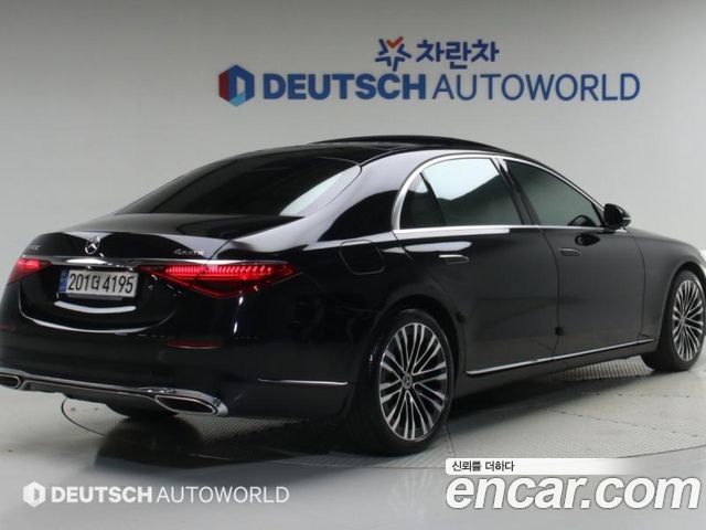 Mercedes-Benz S-Class 2022 — photo 2