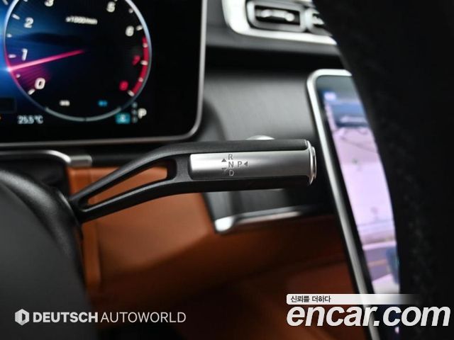 Mercedes-Benz S-Class 2022 — photo 9