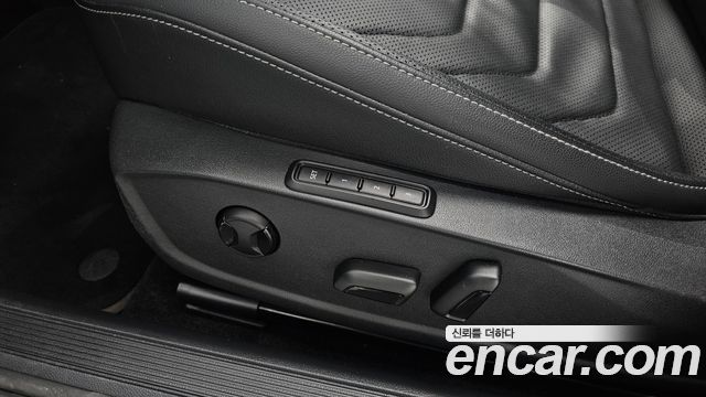 Volkswagen Jetta 2021 — photo 17