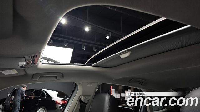 Volkswagen Jetta 2021 — photo 19