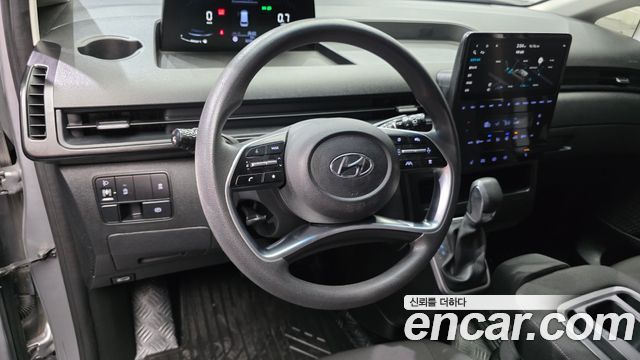 Hyundai Staria 2024 — photo 18