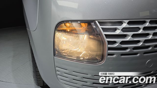 Hyundai Staria 2024 — photo 8