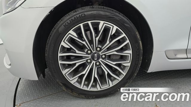 Kia K9 2019 — photo 5
