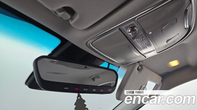 Kia K9 2019 — photo 17