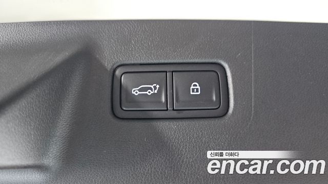 Hyundai Santafe 2025 — photo 25