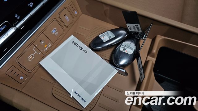 Hyundai Santafe 2025 — photo 27
