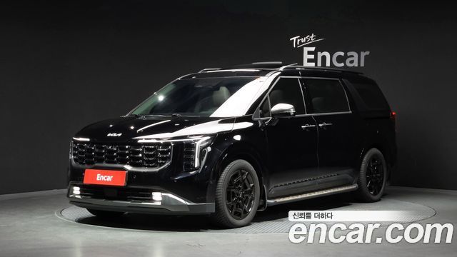 Kia Canival 2025 — photo 1