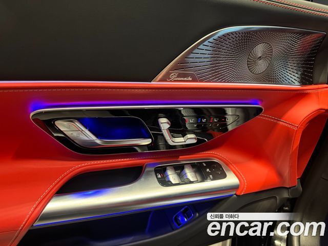Mercedes-Benz SL-Class 2026 — photo 13