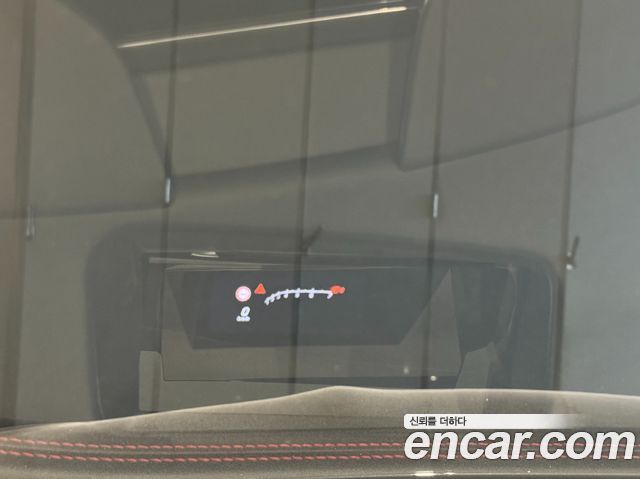 Mercedes-Benz SL-Class 2026 — photo 16