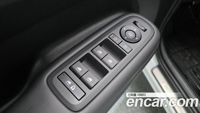 Hyundai Santafe 2025 — photo 19