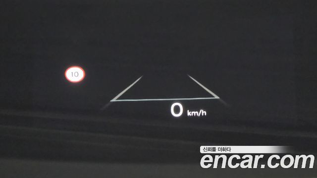 Hyundai Santafe 2025 — photo 24