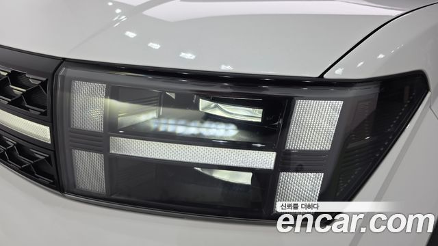 Hyundai Santafe 2025 — photo 8