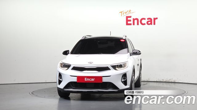Kia Stonic 2018 — photo 3