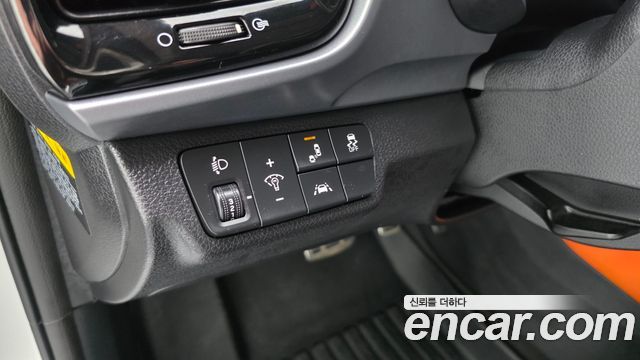 Kia Stonic 2018 — photo 14