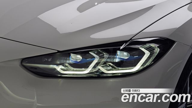 BMW i4 2024 — photo 8