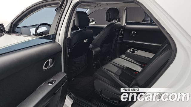 Hyundai Ioniq5 2023 — photo 12