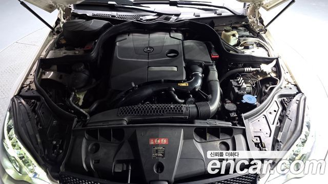 Mercedes-Benz E-Class 2014 — photo 6