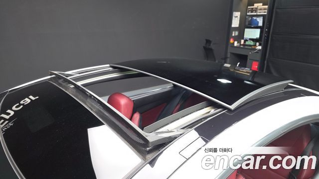 Mercedes-Benz E-Class 2014 — photo 19