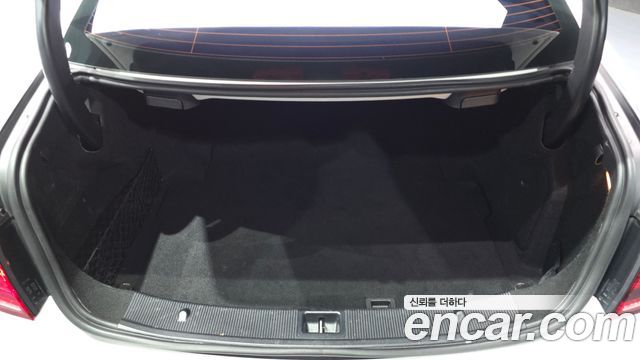 Mercedes-Benz E-Class 2014 — photo 20