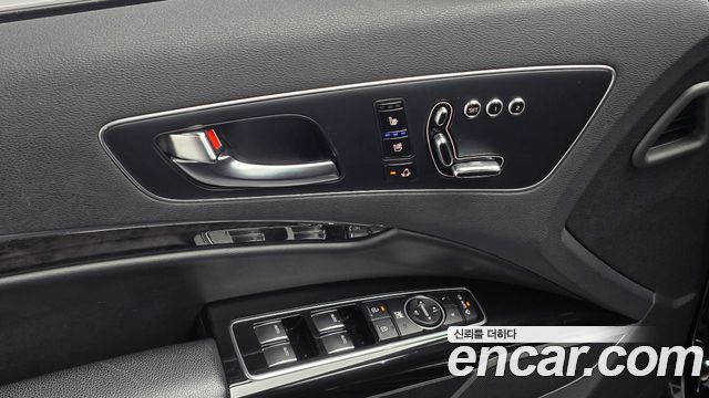 Kia K9 2015 — photo 18