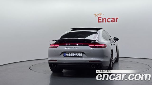 Porsche Panamera 2017 — photo 4