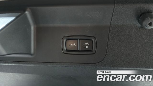 Porsche Panamera 2017 — photo 17