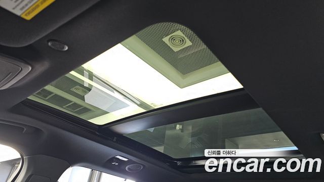 Ford Explorer 2021 — photo 18