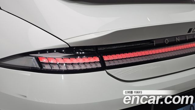 Hyundai Ioniq6 2023 — photo 9