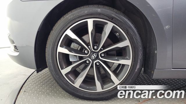 Hyundai i40 2017 — photo 5