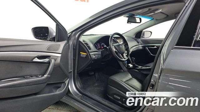 Hyundai i40 2017 — photo 13