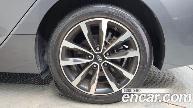 Hyundai i40 2017 — photo 7