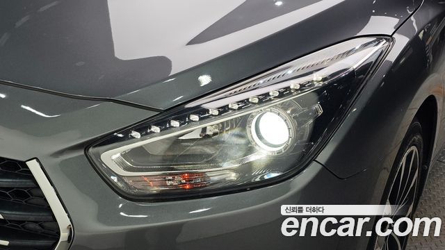 Hyundai i40 2017 — photo 8