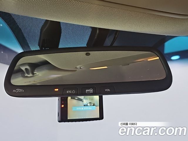 Kia Canival 2016 — photo 12